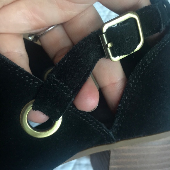 Koolaburra by UGG kaiah black suede sandals 6 - Picture 2 of 11